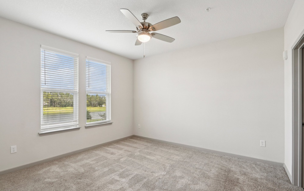 Eden - 1 bedroom floorplan layout with 1 bathroom and 893 square feet (Bedroom Photo
)